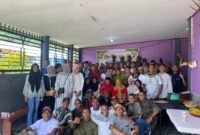 Anggota Dewan Perwakilan Rakyat (DPR) Provinsi Papua Barat, H. Saleh Siknun, SE., merayakan Hari Raya Idul Fitri 1446 H bersama para calon siswa (Casis) Polri asal Fakfak yang berada di Manokwari.