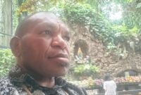 Titus Pekei, Pencetus Noken sebagai warisan budaya dunia, saat ditemui wartawan papuatengah.tagarutama.com.