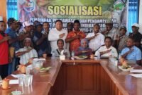 Foto. MPIG-PTF bersama Dinas Perkebunan Fakfak lakukan sosialisasi dan edukasi kepada pekebun Pala di Wilayah Fakfak Barat.