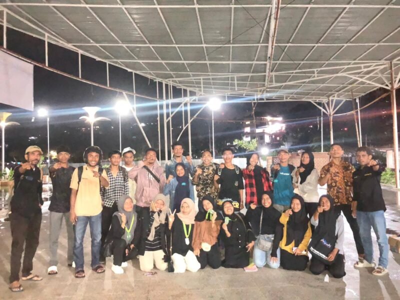 Foto. Sejumlah Pemuda yang tergabung dalam organisasi imgobati, melaksanakan temu calon kader dan screening persiapan kegiatan pengkaderan yang akan dilaksanakan pada bulan September.