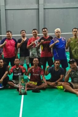 Sambut HUT RI Ke-80, PB Samandar Gelar Turnamen Internal Atlet Bulu Tangkis di Fakfak