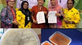 Foto. Koperasi Myristica Fakfak, binaan Dinas Perkebunan Kabupaten Fakfak, menandatangani Nota Kesepahaman (MoU) strategis dengan dua perusahaan nasional, yakni PT. Martina Berto dan PT. Inovasia Niaga Global.