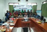 Foto. Pelatihan manajemen koperasi plasma di lingkungan PT RSP.