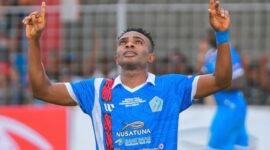 pemain naturalisasi tersebut yakni mantan pemain PSBS Biak, Osas Saha  (foto: ist)
