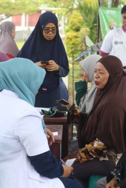 Sambut Ramadhan 1447 H, Yakesma Fakfak berikan Layanan Cek Kesehatan Sederhana bagi Masyarakat Fakfak Saat Car Free Day